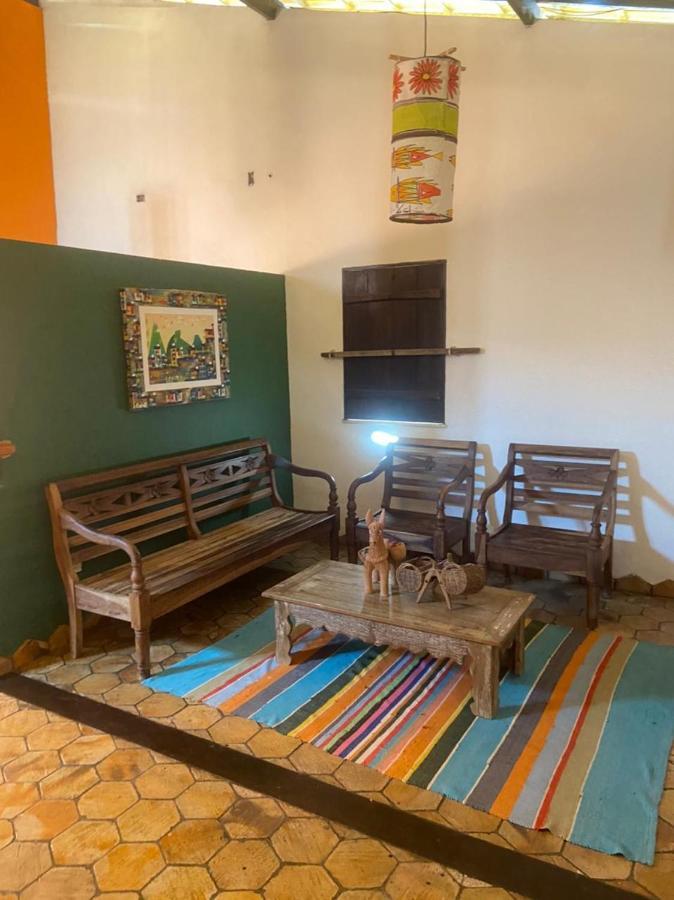 Baixio - Casa Amarelaヴィラ エクステリア 写真
